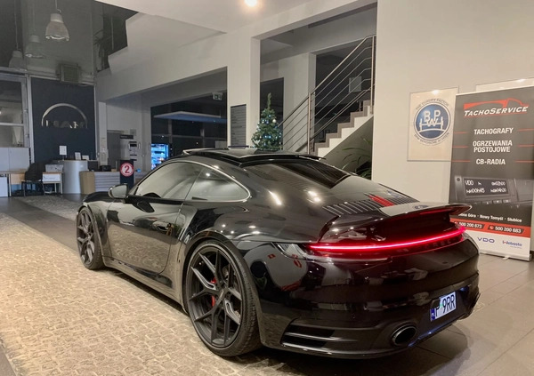 Porsche 911 cena 599000 przebieg: 10000, rok produkcji 2021 z Byczyna małe 596